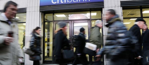 People walk past a branch office of Citibank, Thursday, Jan. 15, 2015, in New York People walk past a branch office of Citibank, Thursday, Jan. 15, 2015, in New York - Sputnik International