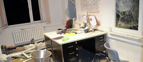 An office at the first registration center for refugees is destroyed in Suhl, eastern germany, on August 20, 2015 An office at the first registration center for refugees is destroyed in Suhl, eastern germany, on August 20, 2015 - Sputnik International