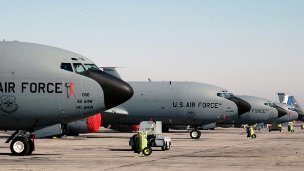 A lineup of US air force KC-135 tanker planes seen at the Manas air base in Bishkek, Kyrgyzstan. File photo - Sputnik International