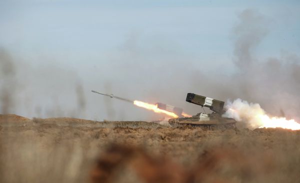 The TOS-1A multiple rocket launcher during a military exercise at the Prudboi training ground, Volgograd Region - Sputnik International