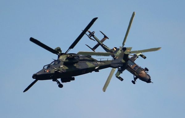 Eurocopter Tiger H61 helicopters perform their demonstration flight during the 50th Paris Air Show at Le Bourget airport, north of Paris, Thursday, June 20, 2013 - Sputnik International