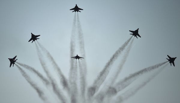 What Did Putin See at MAKS-2015 Air and Space Show? What Did Putin See at MAKS-2015 Air and Space Show? - Sputnik International