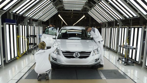 At the Volkswagen Rus Group plant in Kaluga, where full-cycle production of cars was launched in 2009 At the Volkswagen Rus Group plant in Kaluga, where full-cycle production of cars was launched in 2009 - Sputnik International