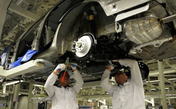 At the Volkswagen Rus Group plant in Kaluga, where full-cycle production of cars was launched in 2009 At the Volkswagen Rus Group plant in Kaluga, where full-cycle production of cars was launched in 2009 - Sputnik International