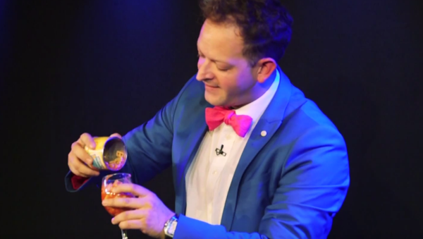 Will You Marry Me, Magician Style - Sputnik International