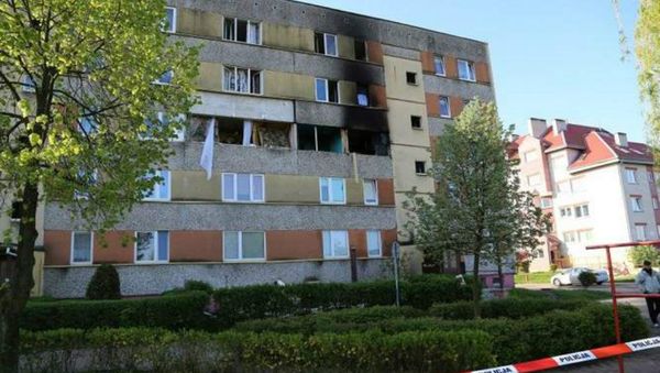 A 30-year-old man fearing a Russian invasion of Poland after watching one too many media reports accidentally blew up his flat in the northeastern Polish city of Bialystok. The man has since been declared insane. - Sputnik International