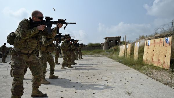 August 14, 2015, US army soldiers fire during a military exercise inside coalition force Forward Operating Base (FOB) Connelly in the Khogyani district in the eastern province of Nangarhar August 14, 2015, US army soldiers fire during a military exercise inside coalition force Forward Operating Base (FOB) Connelly in the Khogyani district in the eastern province of Nangarhar - Sputnik International