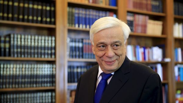 Greek President Prokopis Pavlopoulos looks on before a meeting with Popular Unity far-left leader Panagiotis Lafazanis (unseen) at the Presidential Palace in Athens, GreeceAugust 27, 2015 Greek President Prokopis Pavlopoulos looks on before a meeting with Popular Unity far-left leader Panagiotis Lafazanis (unseen) at the Presidential Palace in Athens, GreeceAugust 27, 2015 - Sputnik International