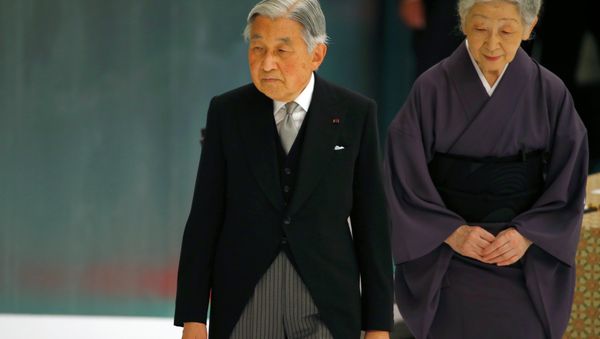 Japan's Emperor Akihito, accompanied by Empress Michiko, leaves after delivering his remarks during a memorial service marking the 70th Anniversary of the end of WWII. - Sputnik International