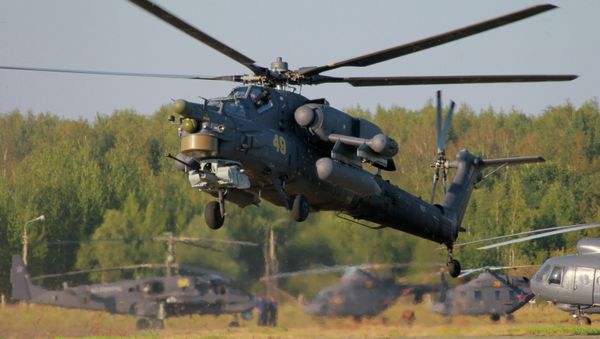MI-28 attack helicopter of the Berkuts aerobatics team during the preparation of Air Force crews for demo flights at the Common Sky aviation show in the town of Klin dedicated to the centenary of the Russian Air Force - Sputnik International