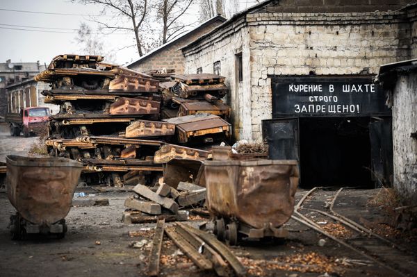 Knights of the Underground: Donbass Celebrates Coal Miners Day - Sputnik International