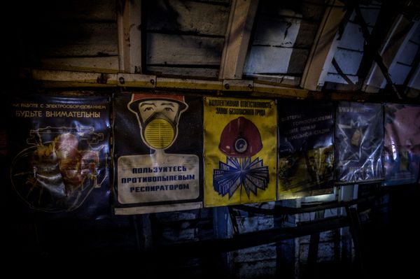 Knights of the Underground: Donbass Celebrates Coal Miners Day - Sputnik International