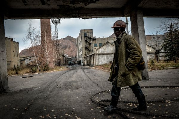 Knights of the Underground: Donbass Celebrates Coal Miners Day - Sputnik International