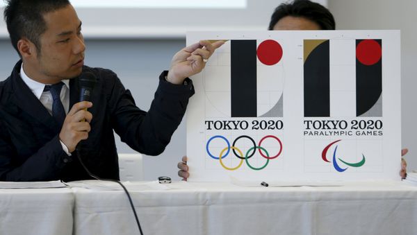 Kenjiro Sano, designer of Tokyo 2020 Olympic and Paralympic Games logos, explains about the designs during a news conference in Tokyo, Japan, August 5, 2015 Kenjiro Sano, designer of Tokyo 2020 Olympic and Paralympic Games logos, explains about the designs during a news conference in Tokyo, Japan, August 5, 2015 - Sputnik International