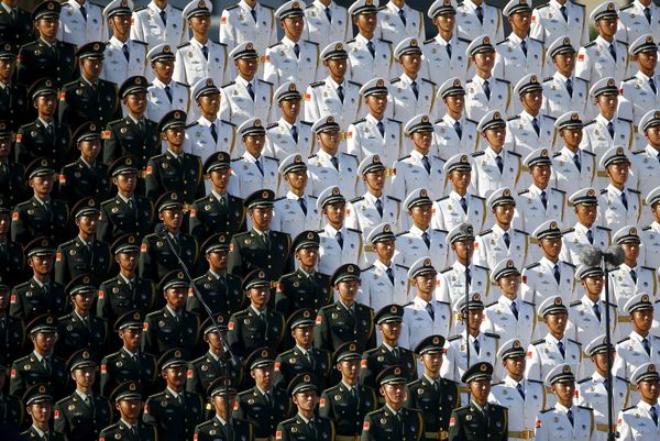 China Celebrates 70th Anniversary of WWII's End With Lavish Military Parade - Sputnik International