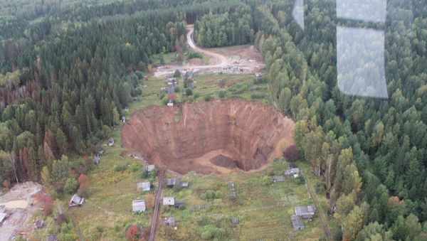 Sinkhole in Solikamsk - Sputnik International