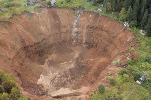 Sinkhole in Solikamsk - Sputnik International