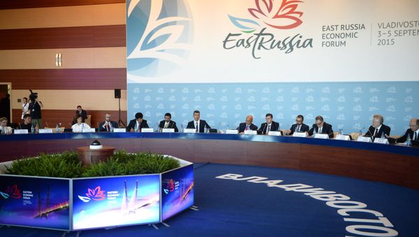 Participants of the key session The Future of the Asia-Pacific Region: Public-Private Cooperation: Project Eastern Vector during the Eastern Economic Forum in Vladivostok Participants of the key session The Future of the Asia-Pacific Region: Public-Private Cooperation: Project Eastern Vector during the Eastern Economic Forum in Vladivostok - Sputnik International