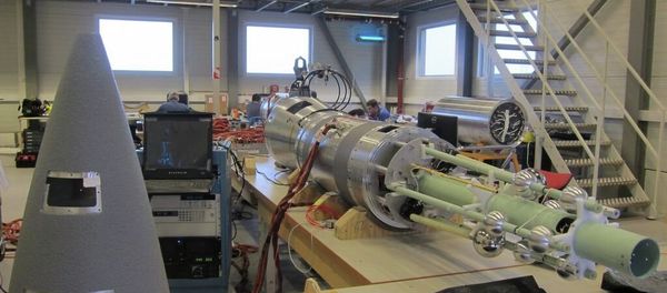 The forward section of the experimental rocket, right, showing several of the scientific instruments that will measure the dusty plasma - Sputnik International