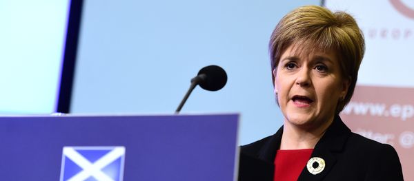 Scotland's First Minister Nicola Sturgeon addresses a speech on Scotland's commitment to Europe at an European Policy Centre (EPC) event in Brussels, on June 2, 2015 - Sputnik International