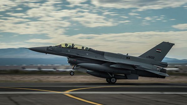 Iraqi F-16D Iraqi F-16D - Sputnik International