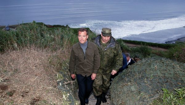 Prime Minister Medvedev visits Far Eastern Federal District. Kuril Islands - Sputnik International