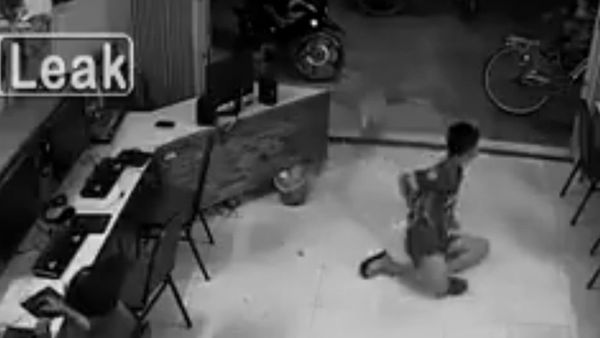 Dog Abuser's Instant Karma - Sputnik International