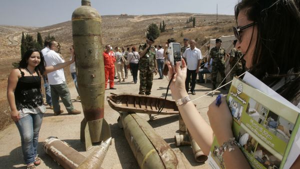 International activists and officials attending a conference in Beirut on cluster bombs, which have killed or maimed tens of thousands of people worldwide - Sputnik International