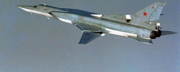 Russian TU-22M3 Backfire bomber Russian TU-22M3 Backfire bomber - Sputnik International