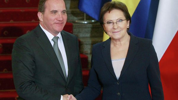 Swedish Prime Minister Stefan Lofven, left, shakes hand with his Polish counterpart Ewa Kopacz in Kopacz’s office in Warsaw, Poland, Monday, March 16, 2015. Swedish Prime Minister Stefan Lofven, left, shakes hand with his Polish counterpart Ewa Kopacz in Kopacz’s office in Warsaw, Poland, Monday, March 16, 2015. - Sputnik International