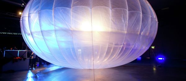 A high altitude WiFi internet hub Google Project Loon balloon is displayed at the Airforce Museum in Christchurch on June 16, 2013 - Sputnik International