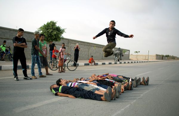 Addicted to Extreme Sports: Conquerors of Gaza Strip Addicted to Extreme Sports: Conquerors of Gaza Strip - Sputnik International