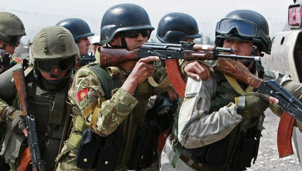 Servicemen during military exercises held by the Shanghai Cooperation Organization member states' special forces - Sputnik International