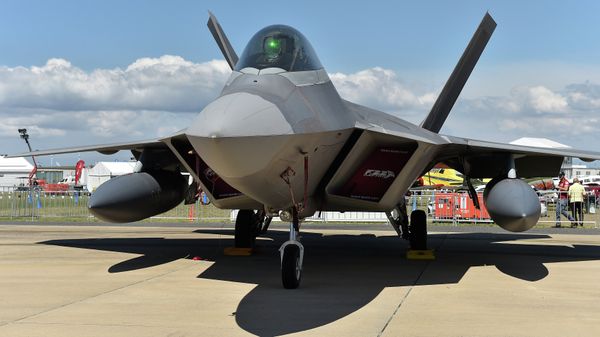 A US Air Force F-22 fighter. - Sputnik International