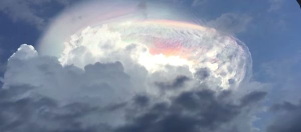 Rainbow clouds in Costa Rica - Sputnik International