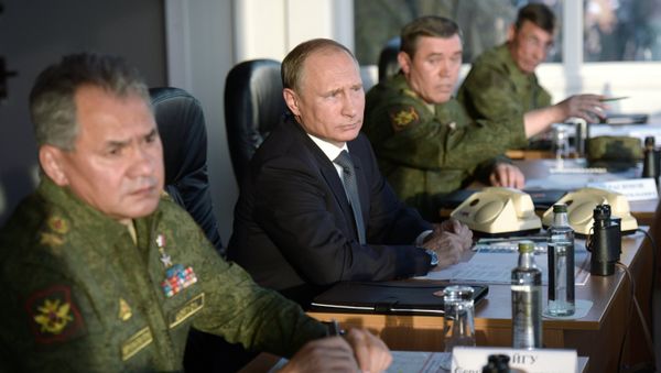 Russian President Vladimir Putinduring a meeting of the Military-Industrial Commission. - Sputnik International