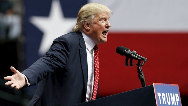 Republican presidential candidate Donald Trump speaks at a rally in Dallas, Texas September 14, 2015 - Sputnik International