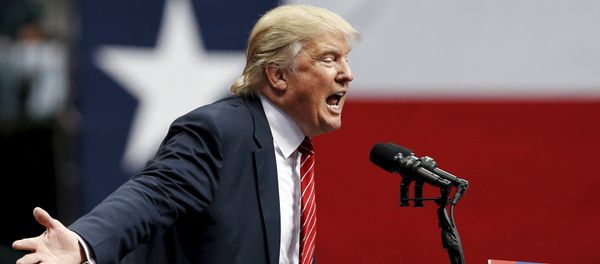Republican presidential candidate Donald Trump speaks at a rally in Dallas, Texas September 14, 2015 - Sputnik International