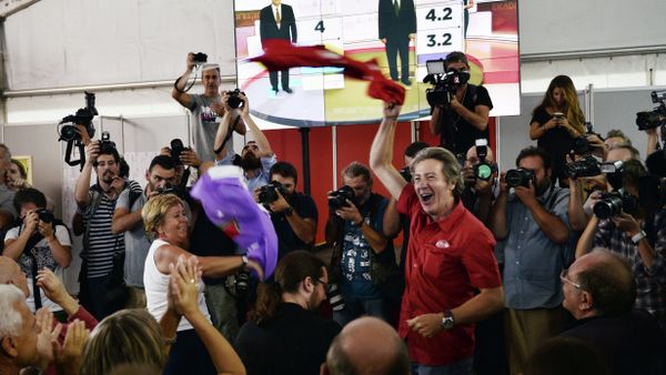Syriza supporters react at the announcement of the first exit polls in Athens on September 20, 2015 - Sputnik International