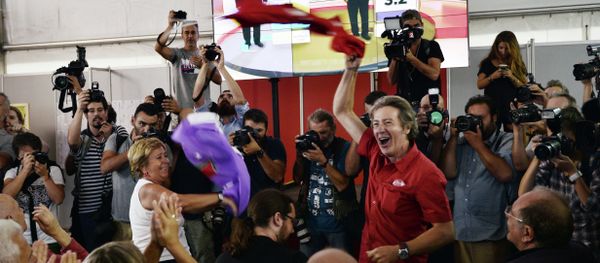 Syriza supporters react at the announcement of the first exit polls in Athens on September 20, 2015 Syriza supporters react at the announcement of the first exit polls in Athens on September 20, 2015 - Sputnik International