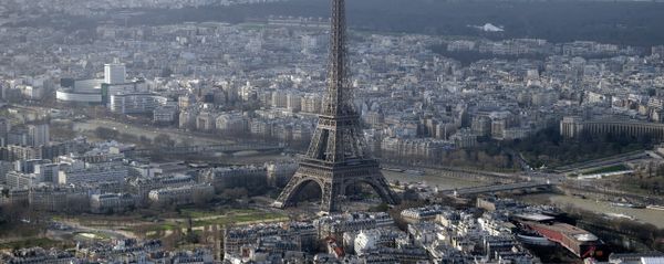 An aerial view taken on January 11, 2015 shows the Eiffel Tower in Paris - Sputnik International