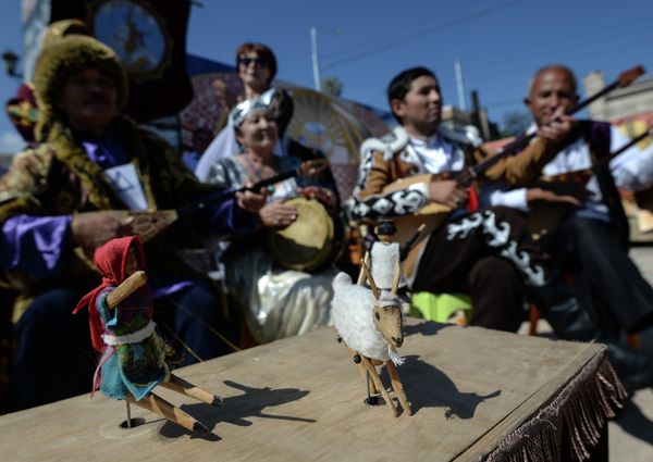 The festival included a historical reconstruction of the ancient life and customs of the inhabitants of Derbent. - Sputnik International