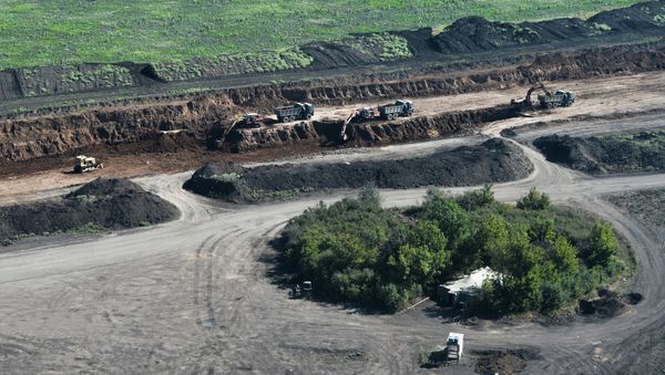 Zhuravka-Millerovo railway haul under construction to bypass Ukraine - Sputnik International