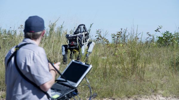 Future of Infantry: State-Of-The Art Google Robot Tested by US Marine Corps - Sputnik International