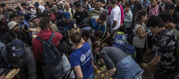 Slovakia is required to adopt almost 2,300 refugees under the new refugee resettlement plan Slovakia is required to adopt almost 2,300 refugees under the new refugee resettlement plan - Sputnik International