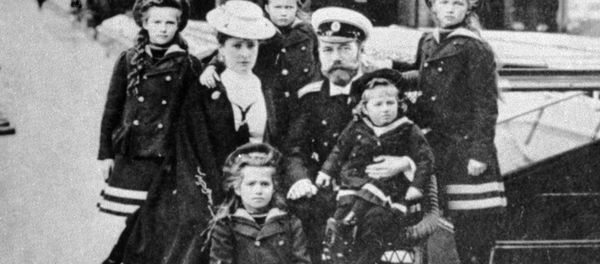 Nicholas II (third from right), the last Russian emperor, with his family Nicholas II (third from right), the last Russian emperor, with his family - Sputnik International