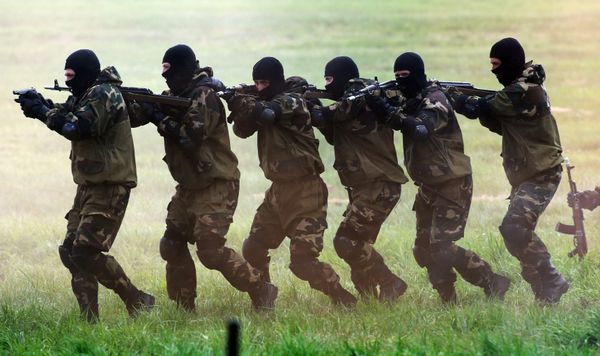 Demonstration performances by Spetsnaz troops Demonstration performances by Spetsnaz troops - Sputnik International