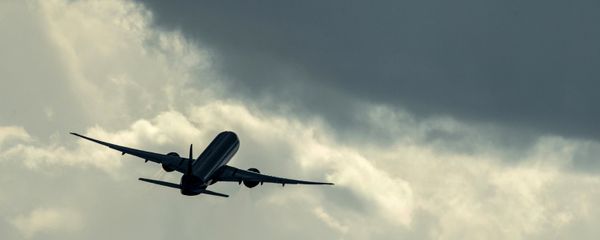An Aeroflot Airbus A320 passenger airliner takes off from Sheremetyevo international airport. - Sputnik International