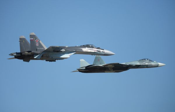 Air show celebrating 95 years of the Russian military's flight test center - Sputnik International