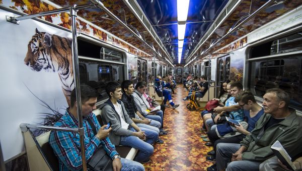 Presentation of the Striped Express subway train - Sputnik International